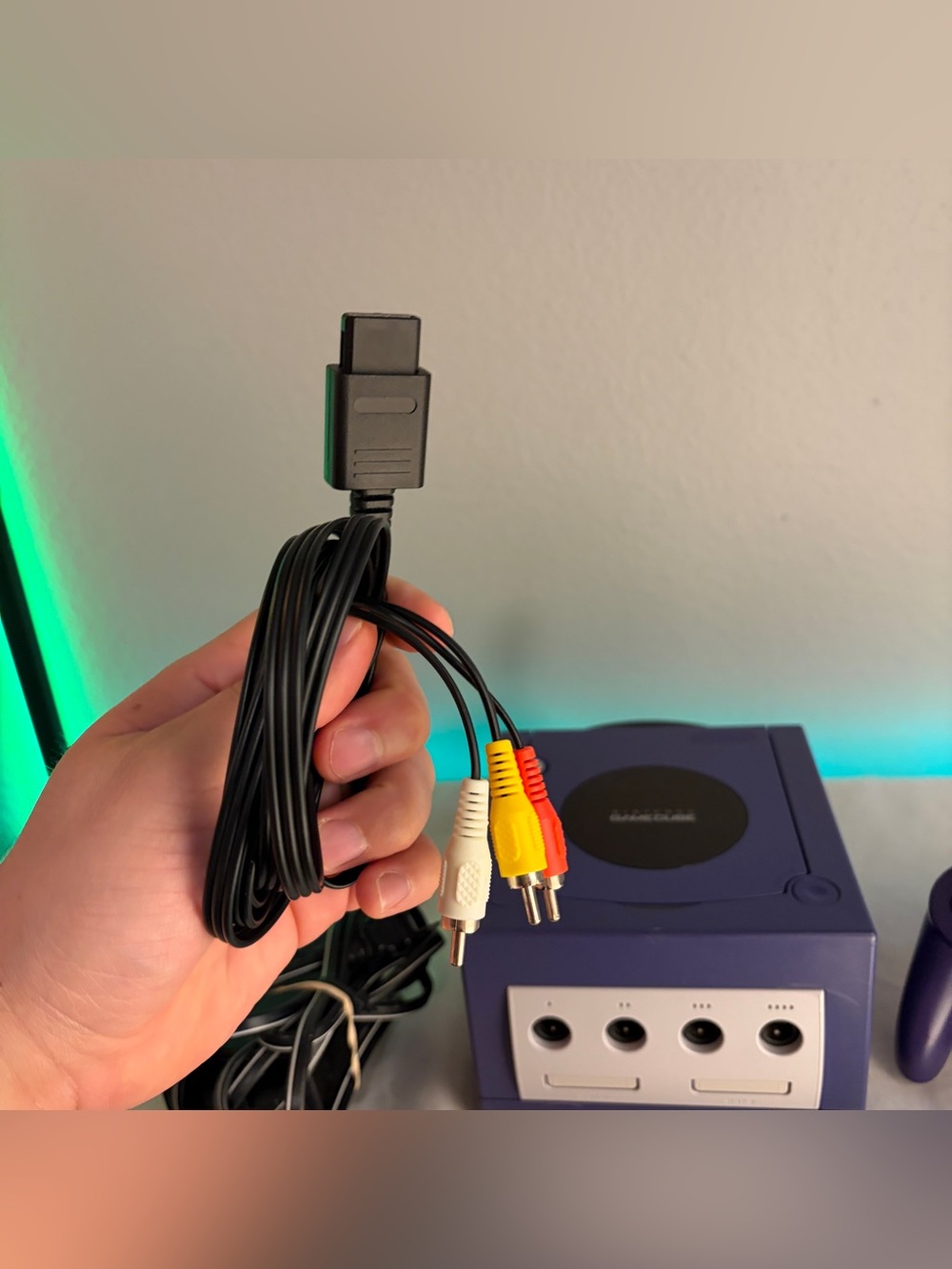 Nintendo GameCube Purple Console Bundle Controllers Power/AV Cables Tested Works - Picture 7 of 16